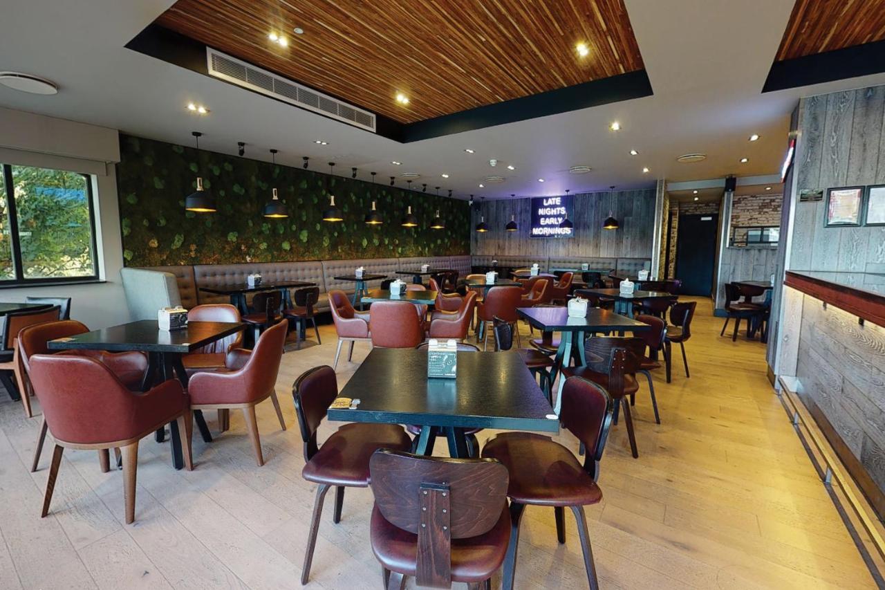 Village Hotel Nottingham Beeston  Kültér fotó